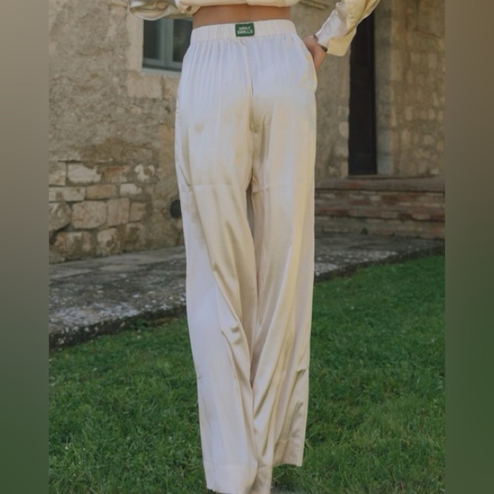 Elegant Cream Women's Pants